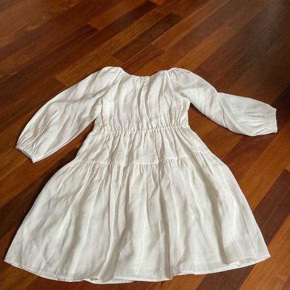 Zara Cream/white girls 8-10 dress NWT 30 inches long. - Picture 4 of 8